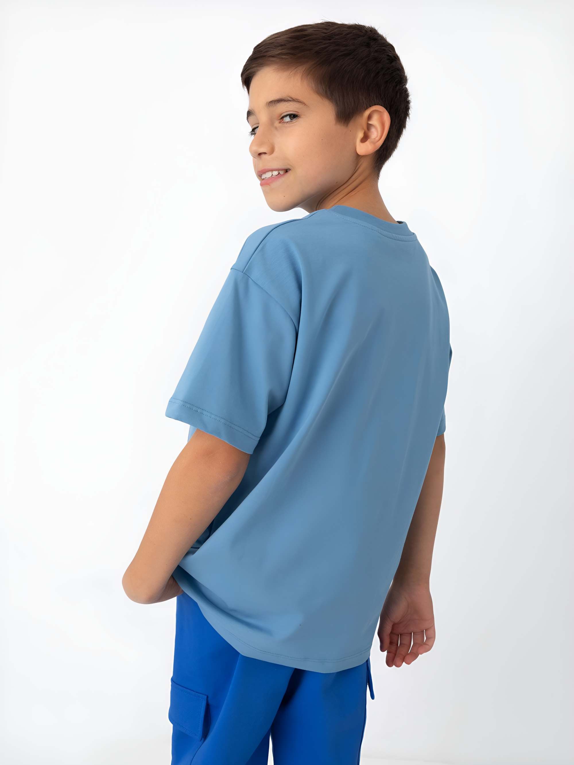 Błękitny T-shirt oversize