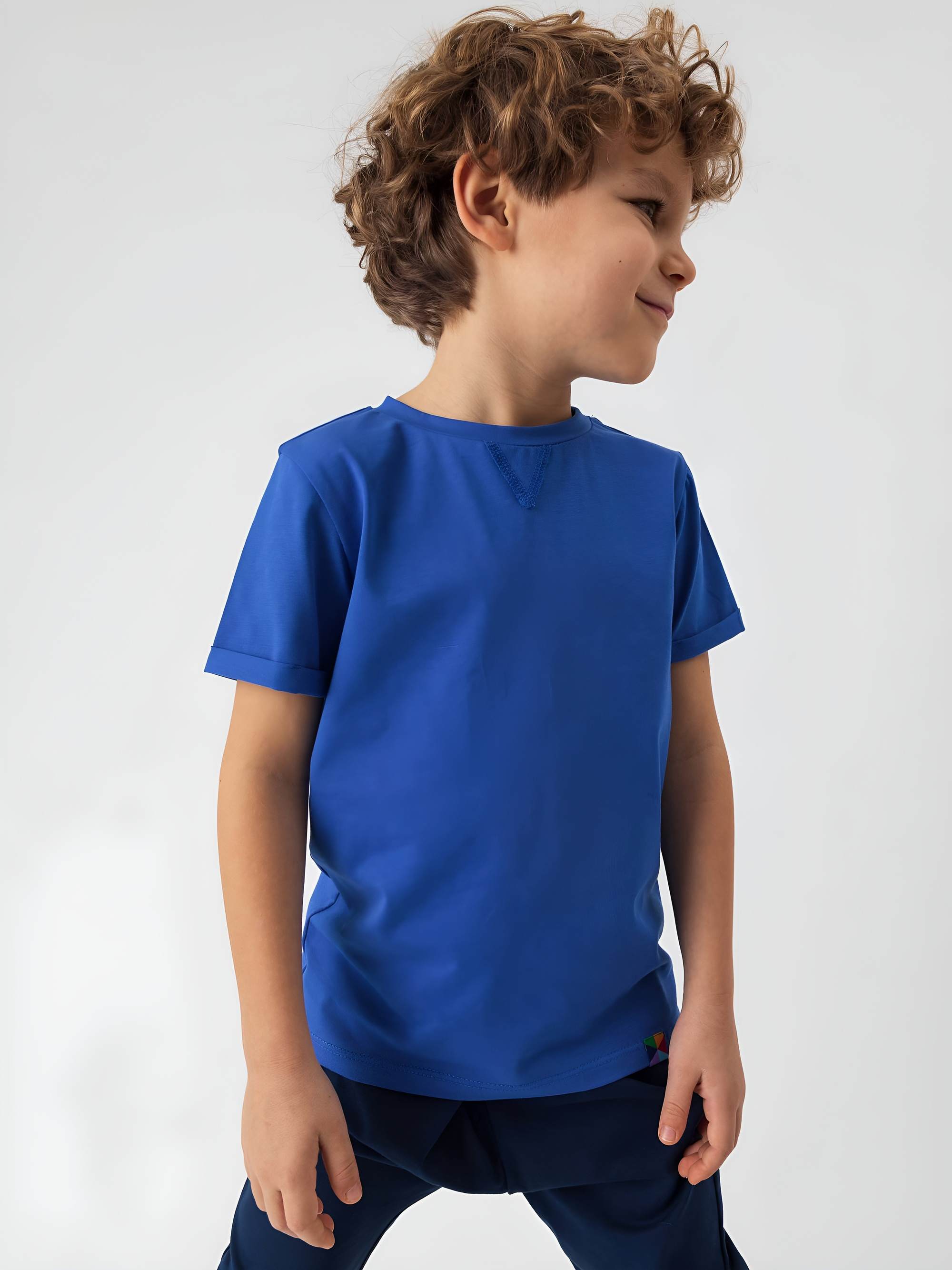 Niebieski T-shirt