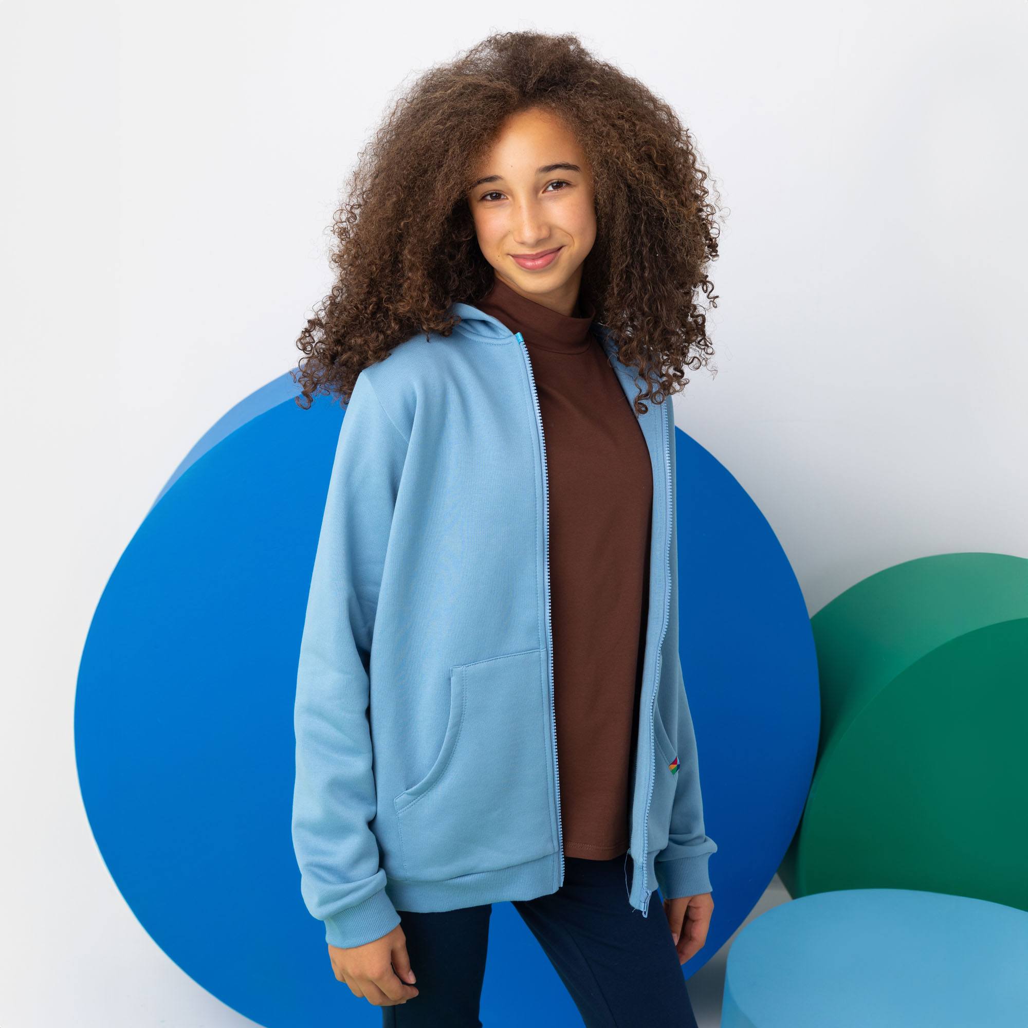 Błękitna bluza rozpinana z meszkiem Junior