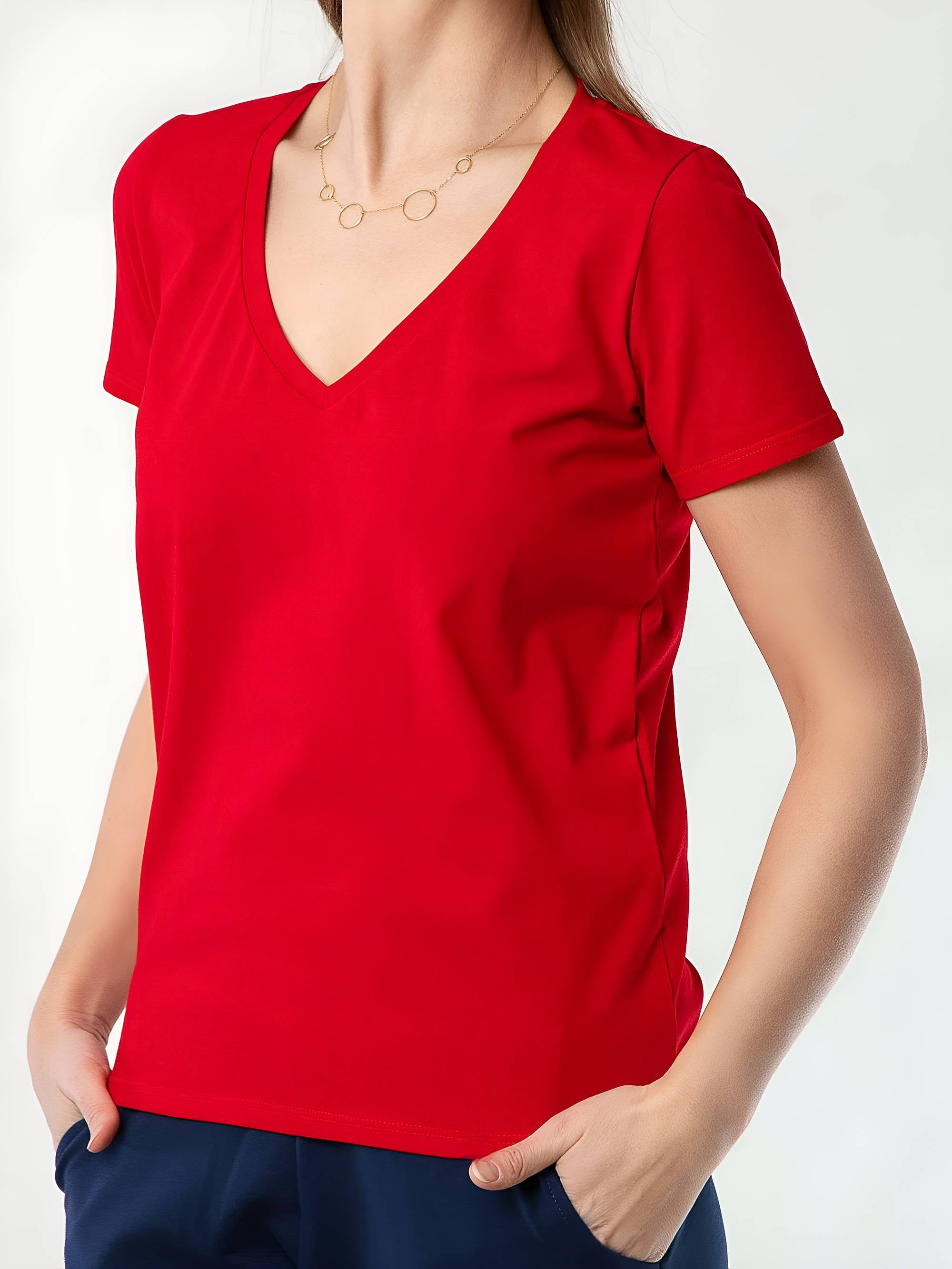 Czerwony T-shirt damski