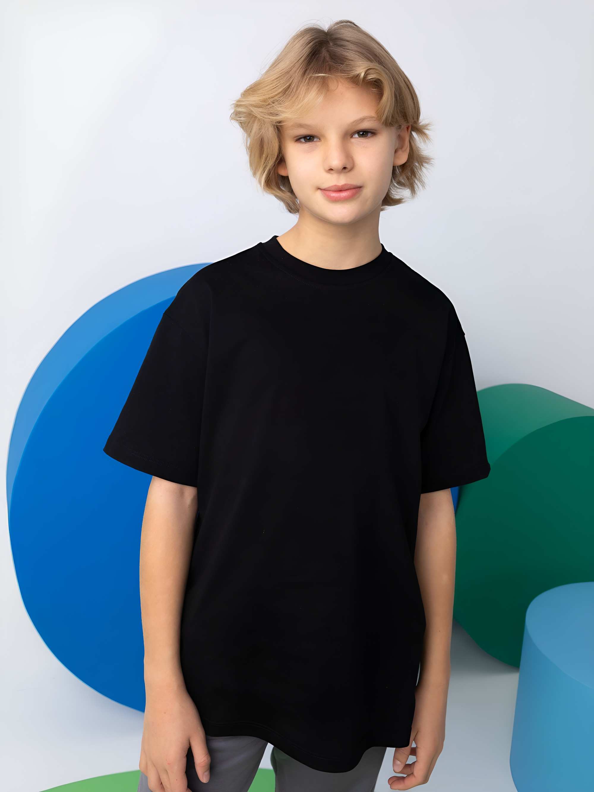 Czarny T-shirt oversize