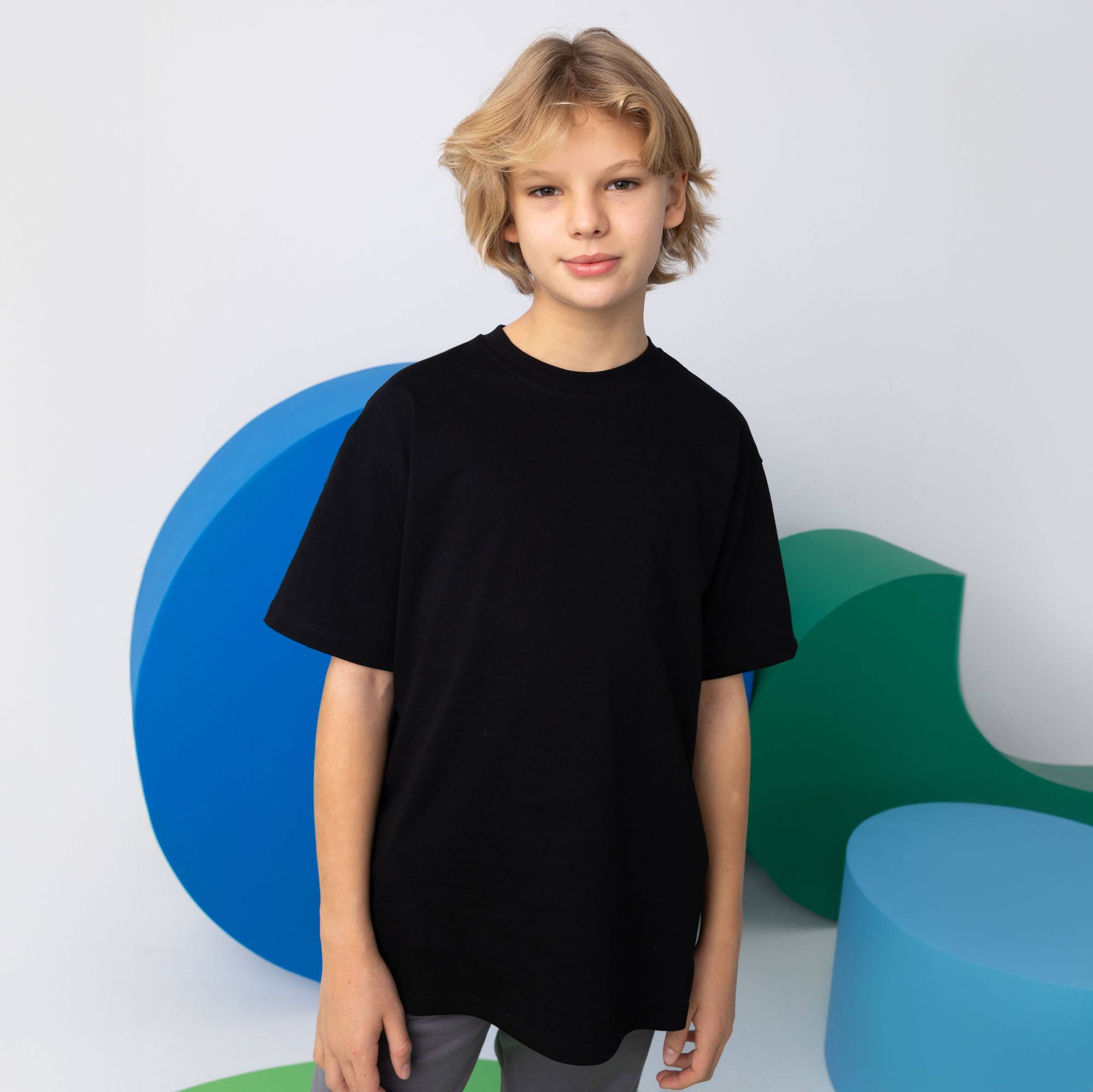 Czarny T-shirt oversize Junior