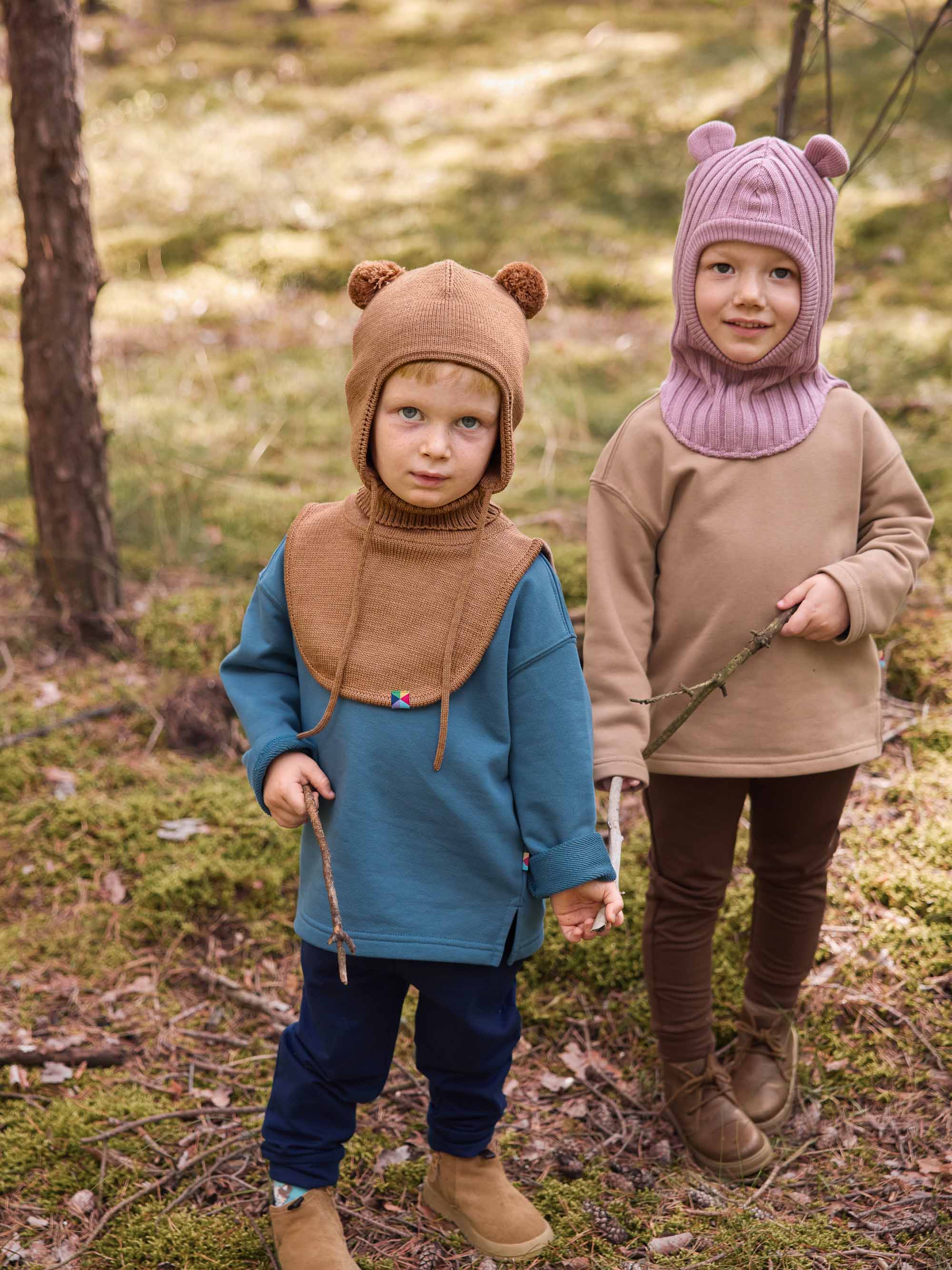 Karmelowa czapka merino z uszkami niemowlęca