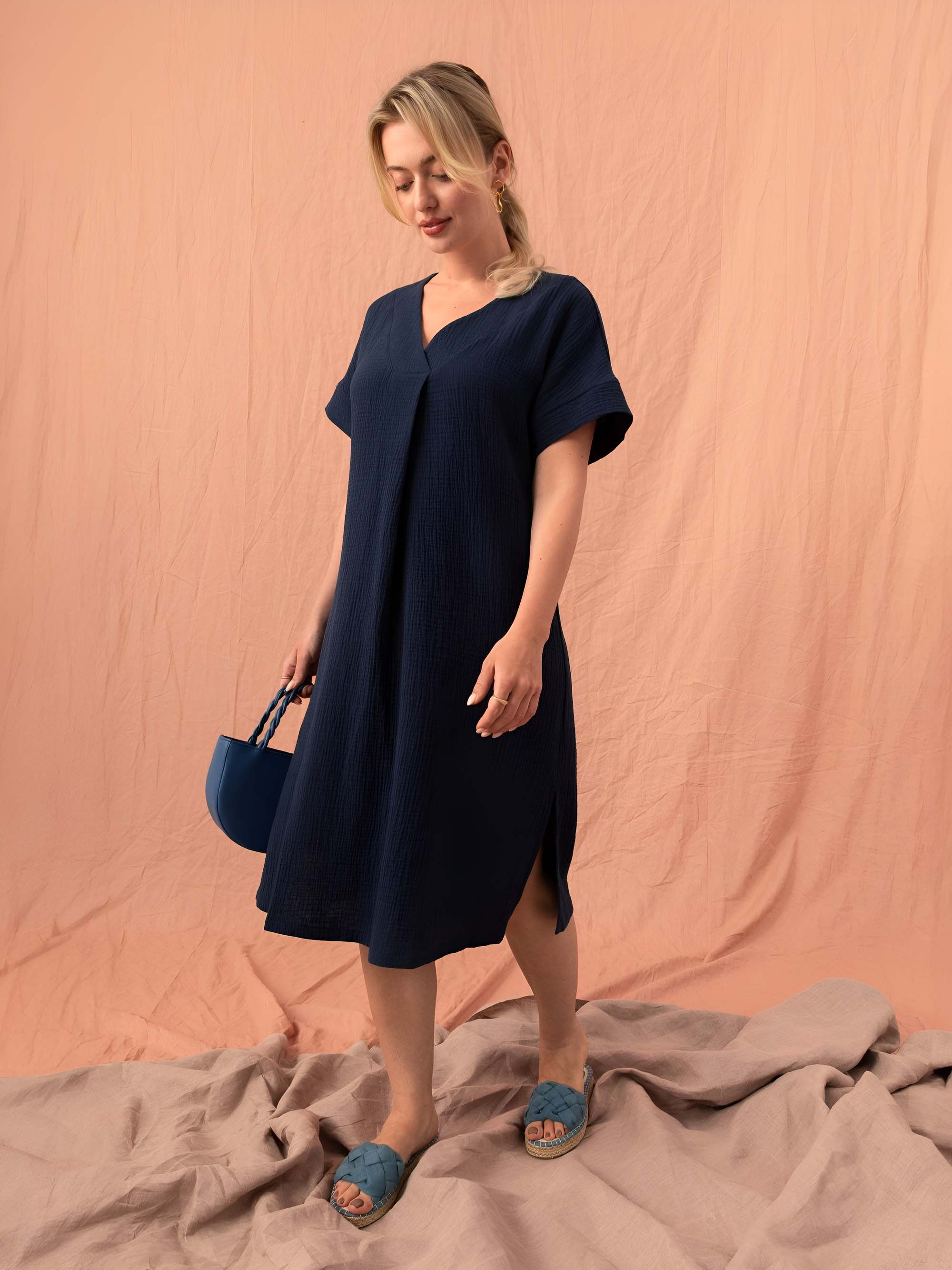 Navy blue muslin loose-fitting dress Women