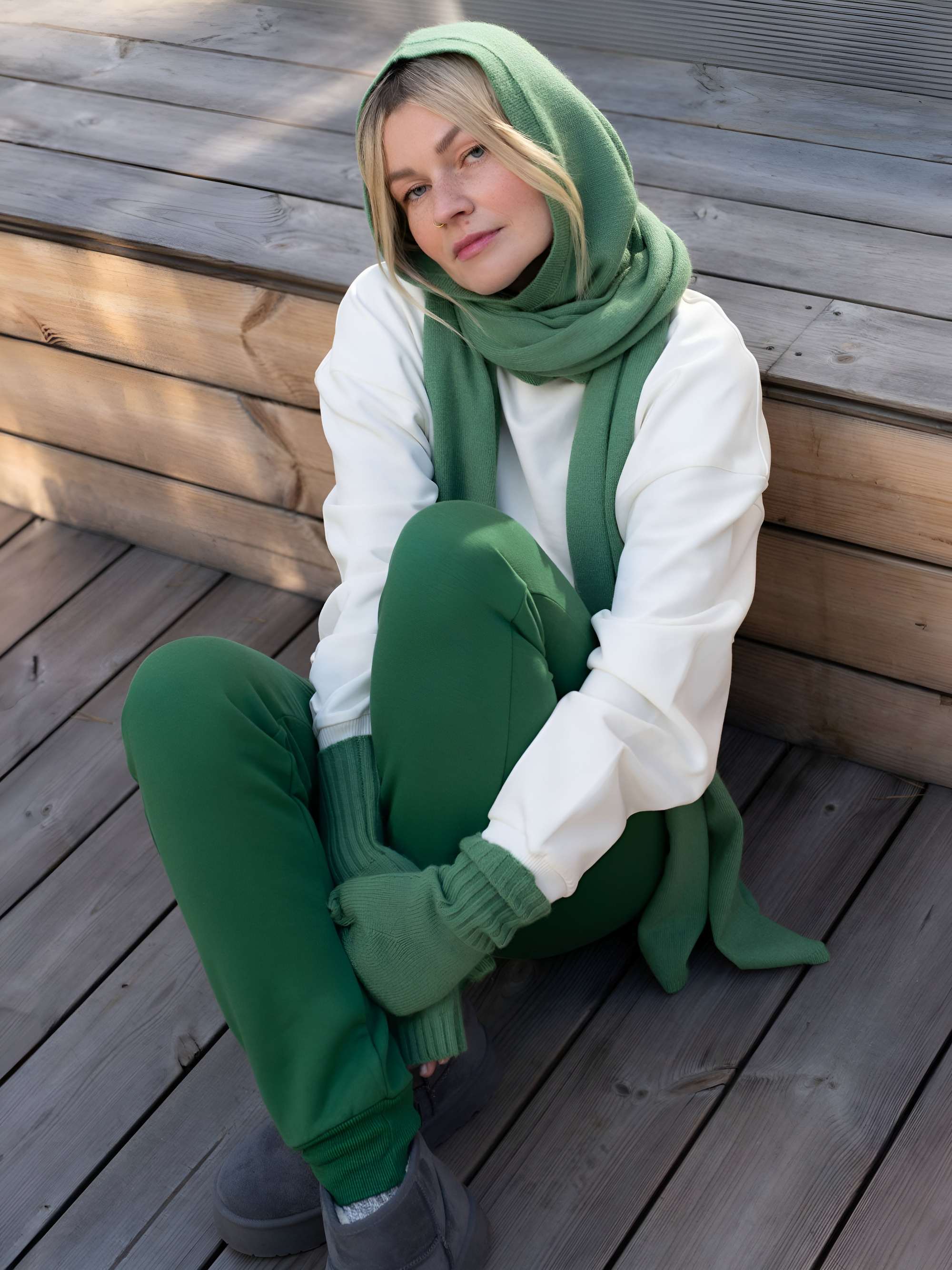 Green cashmere wool balaclava with cashmere