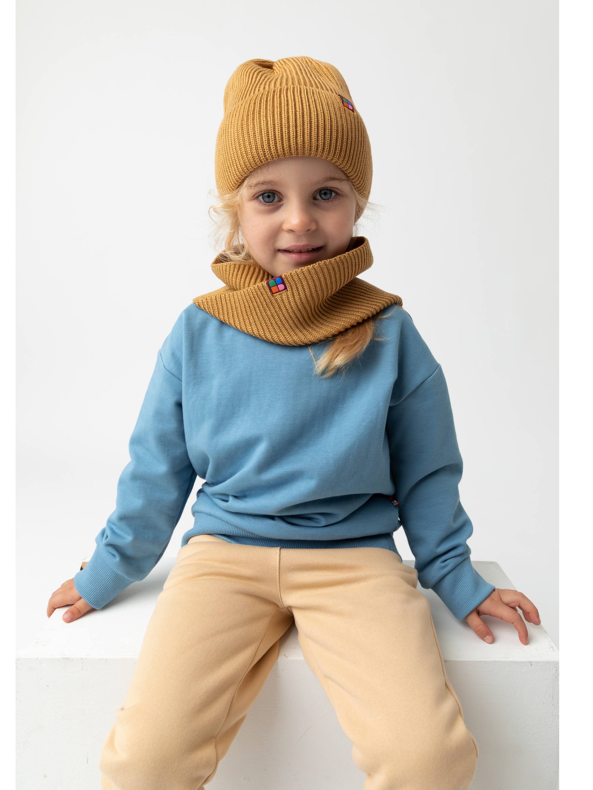 Beige fleece-lined joggers kids