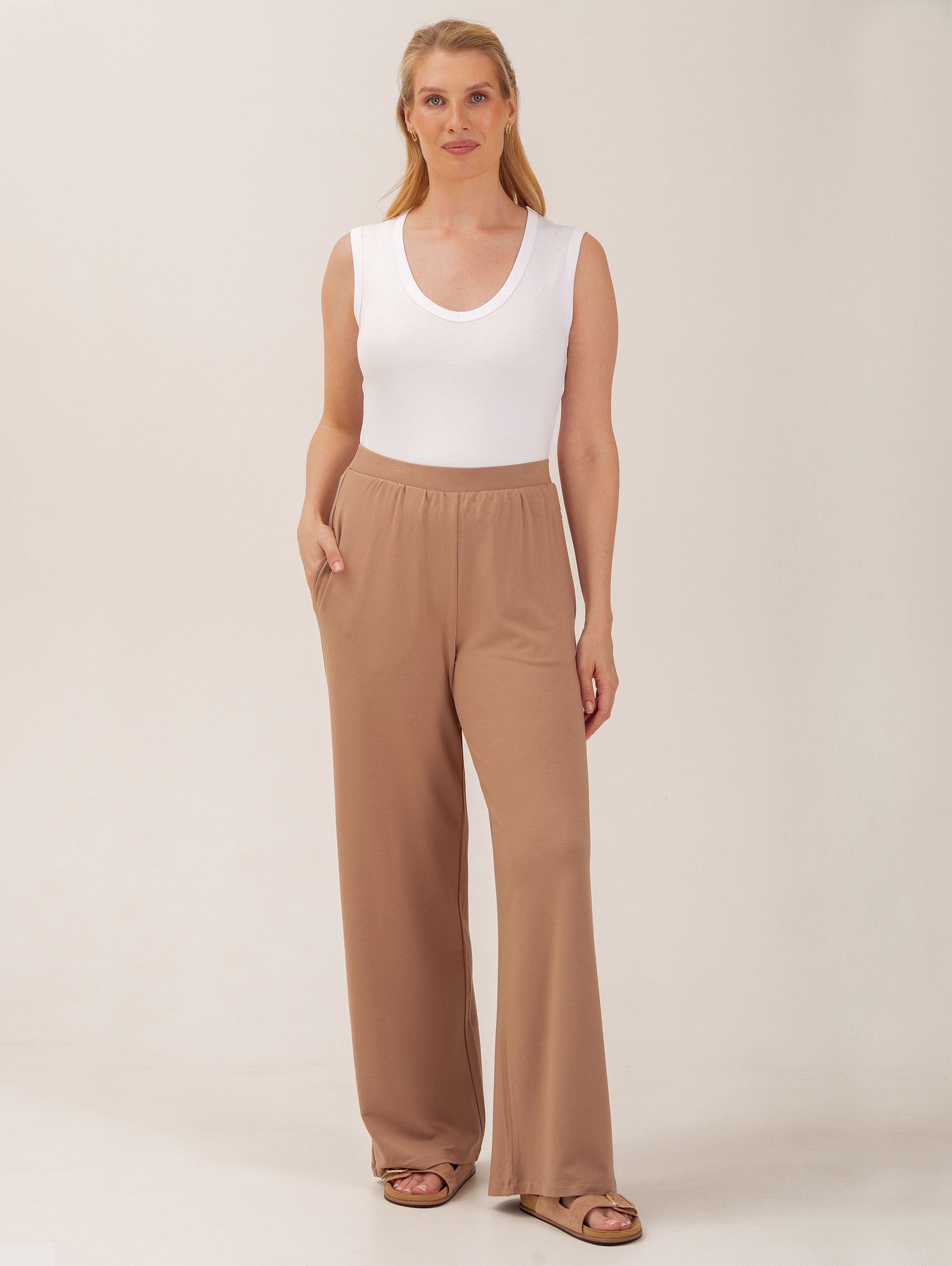 Mocha mousse spodnie z szerokimi nogawkami damskie SHORT
