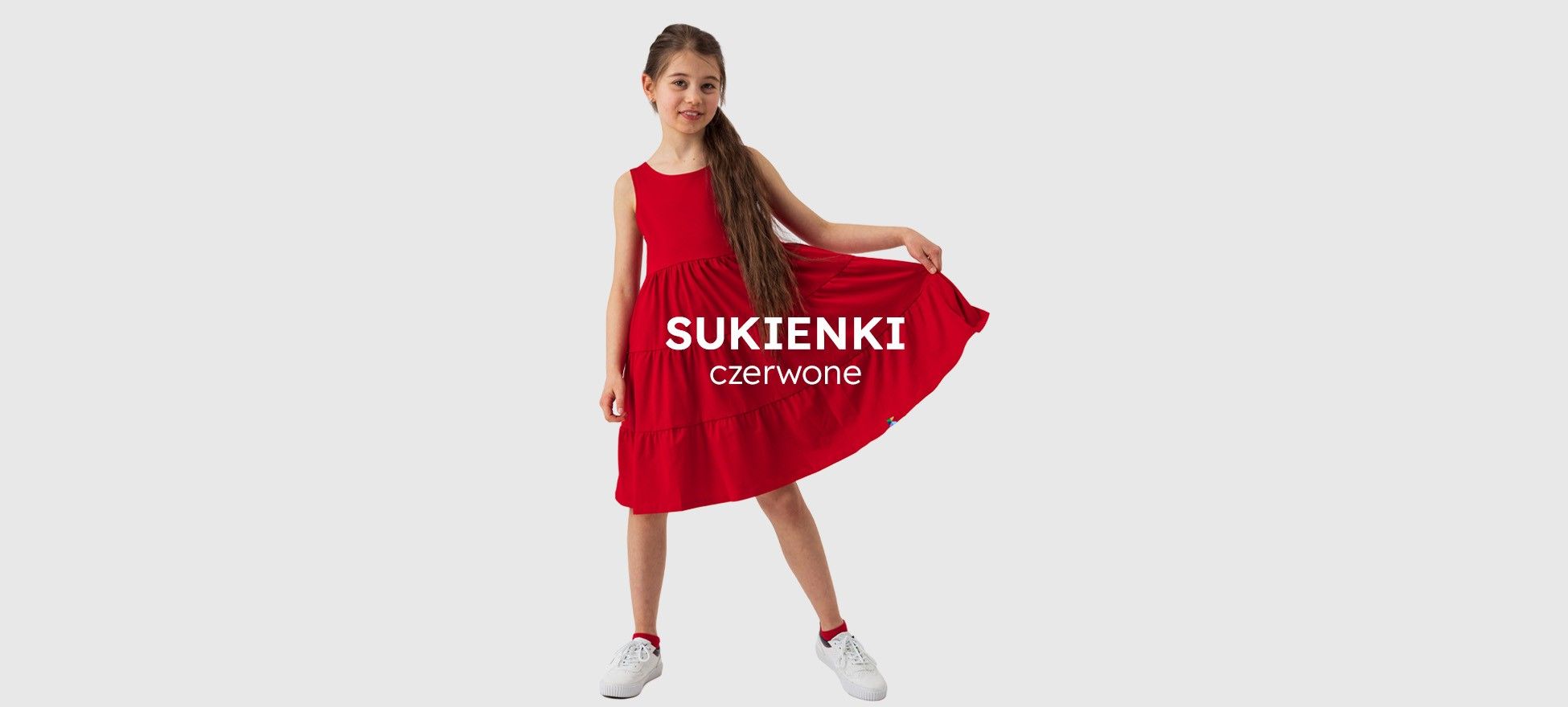 sukienki kolor czerwień