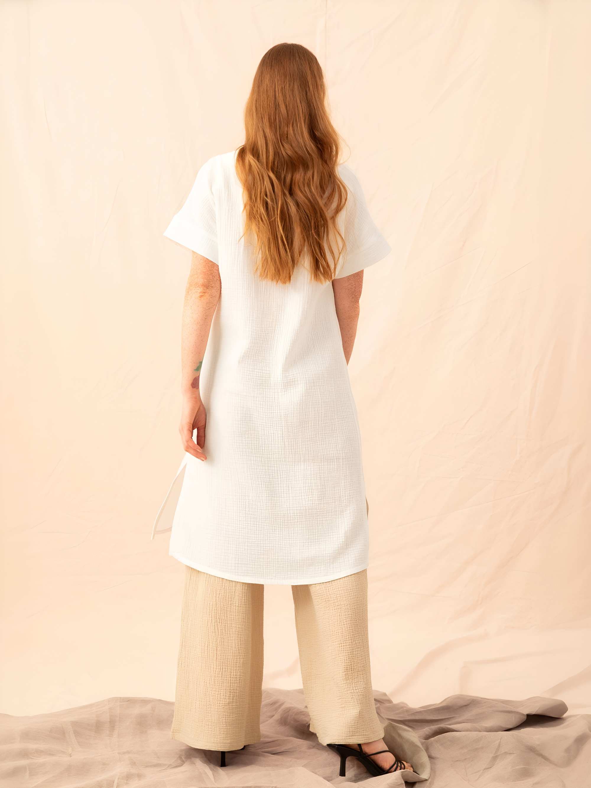 White muslin loose-fitting dress Women