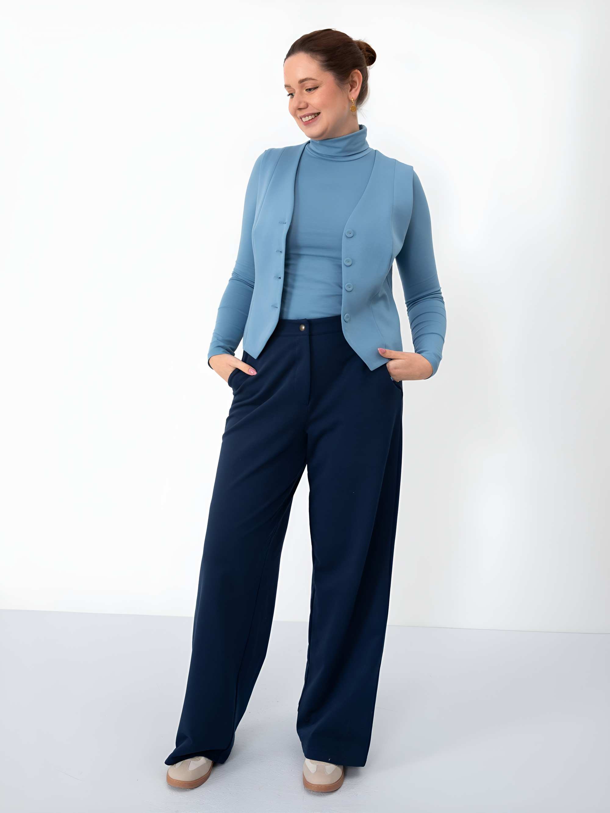 Sky blue vest Women