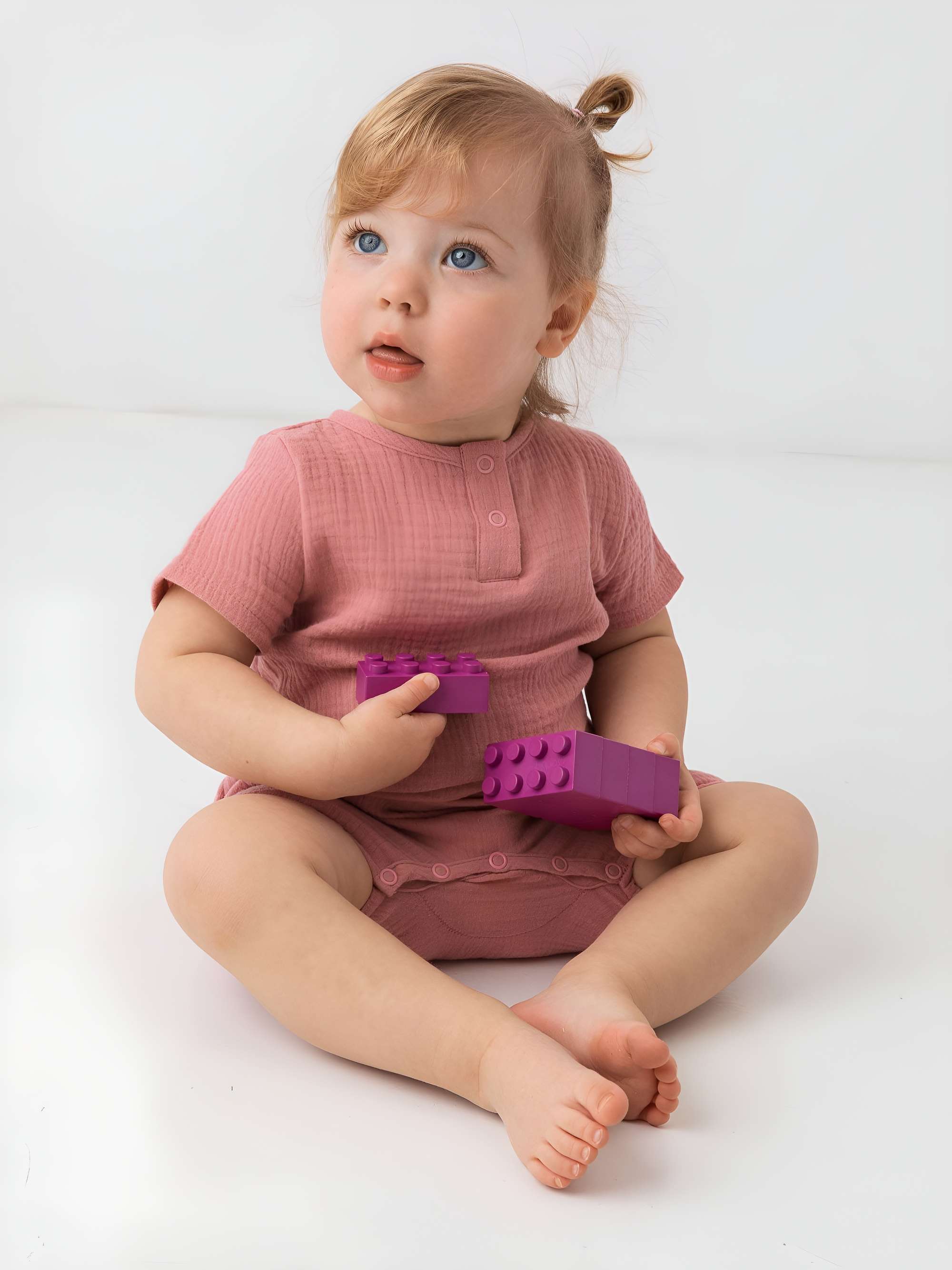 Pink muslin romper Baby