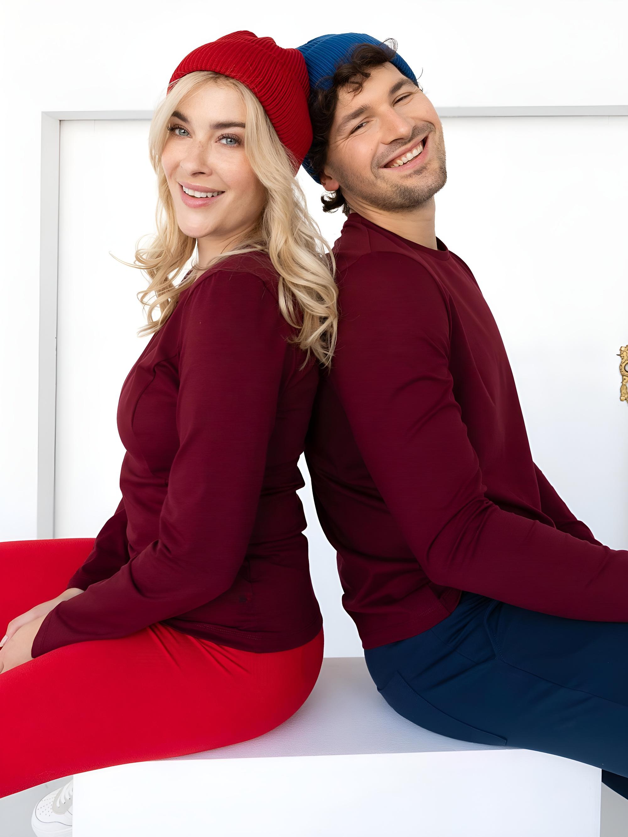 Czerwona czapka z wełny merino