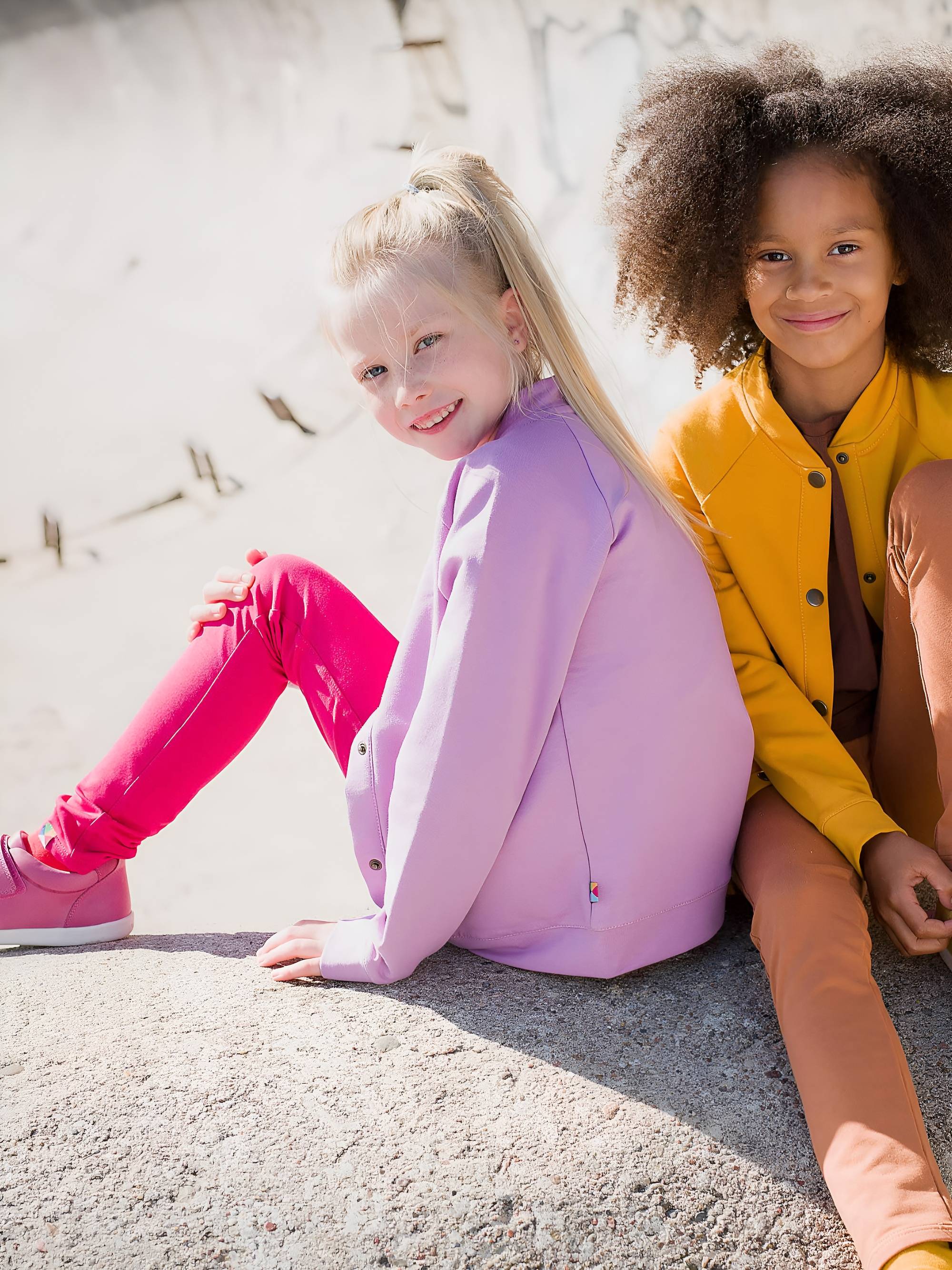 Jasnofioletowa bluza bomber