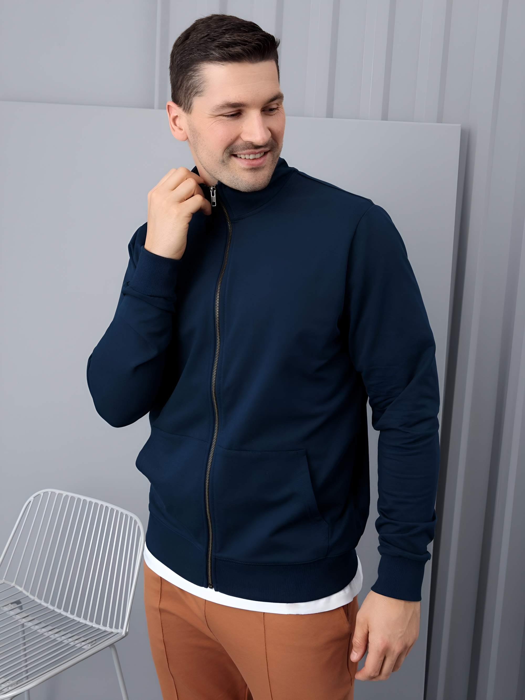 Granatowa bluza ze stójką męska