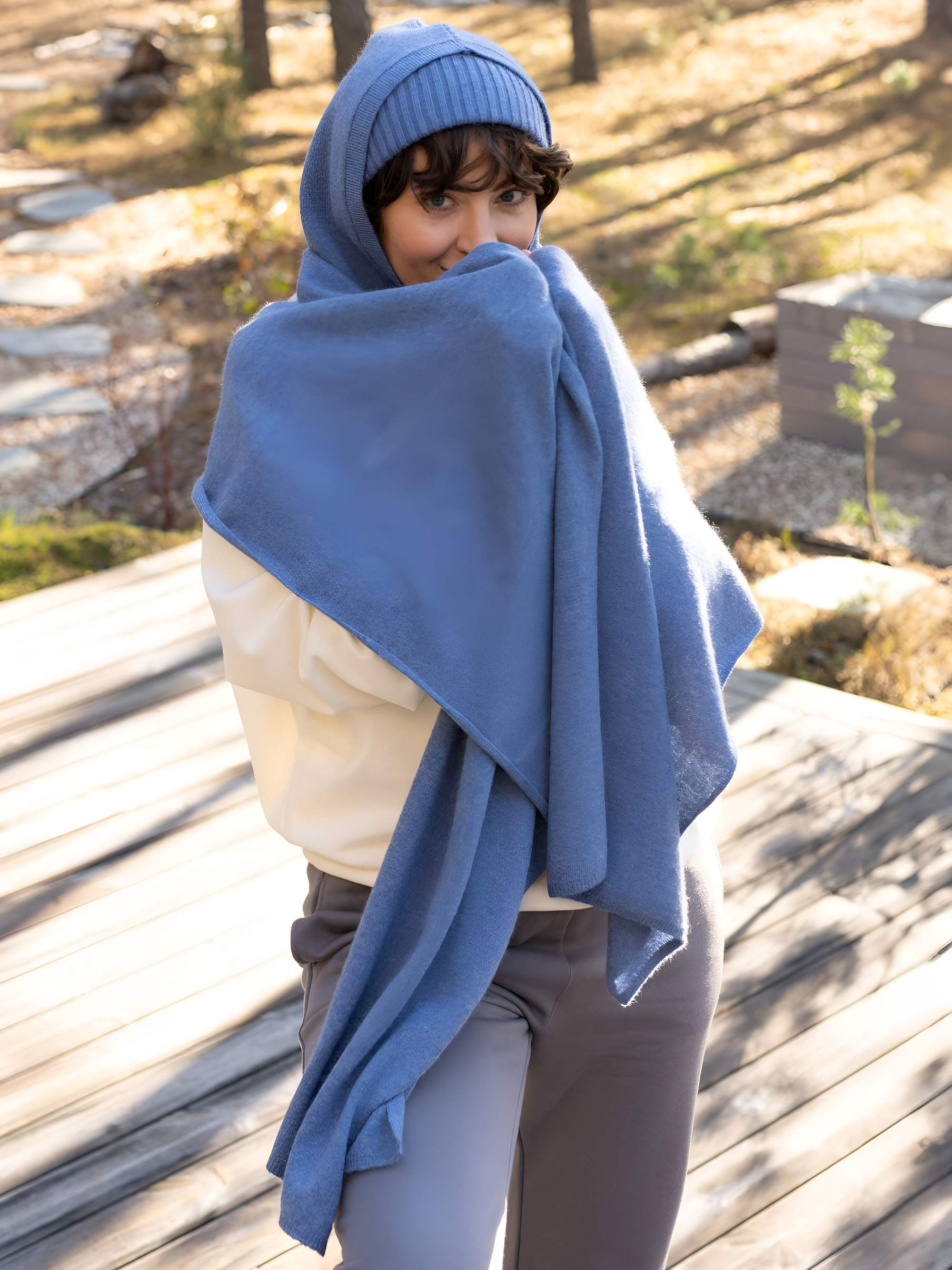 Blue cashmere wool balaclava with cashmere