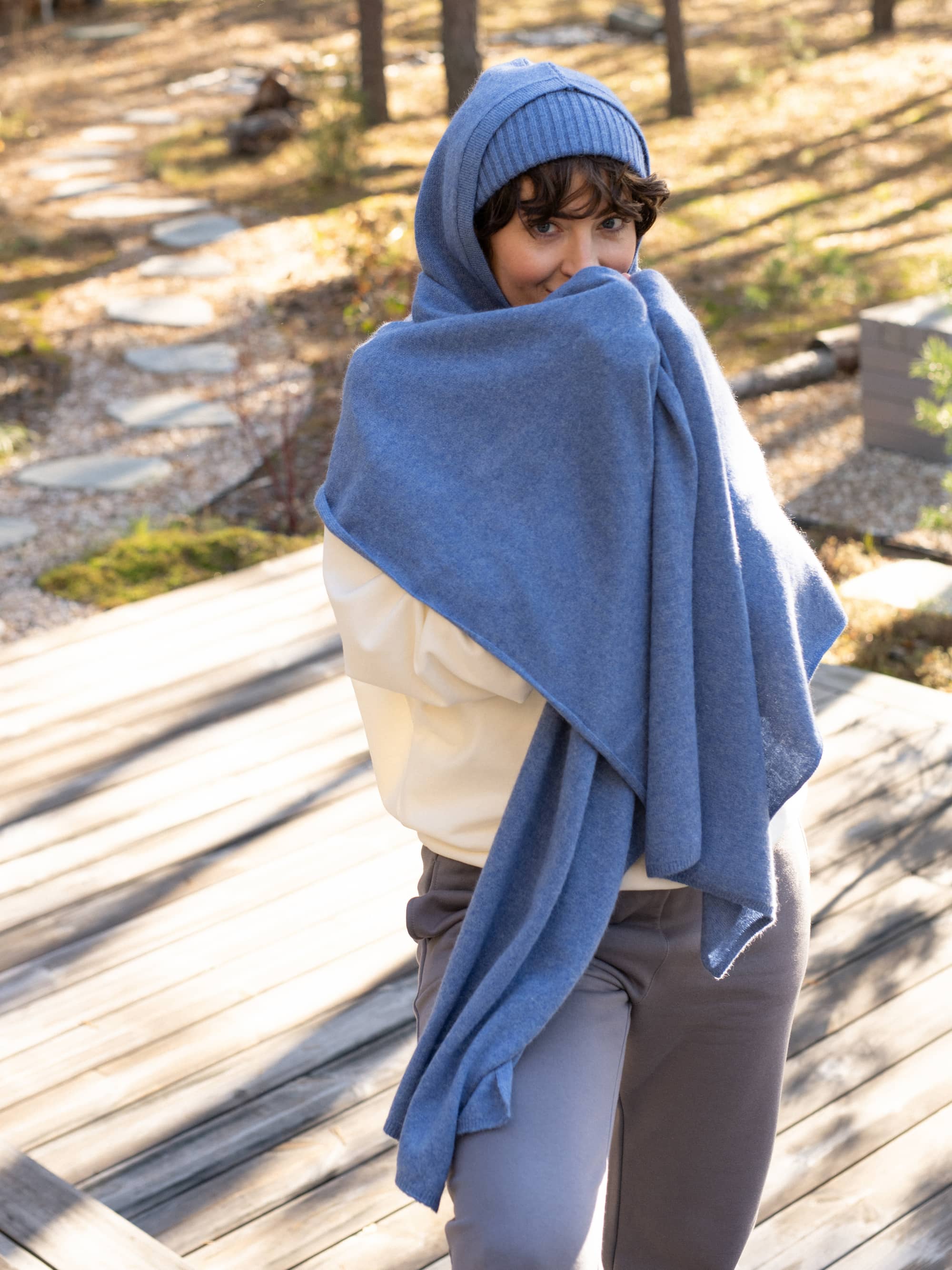 Blue cashmere wool balaclava with cashmere