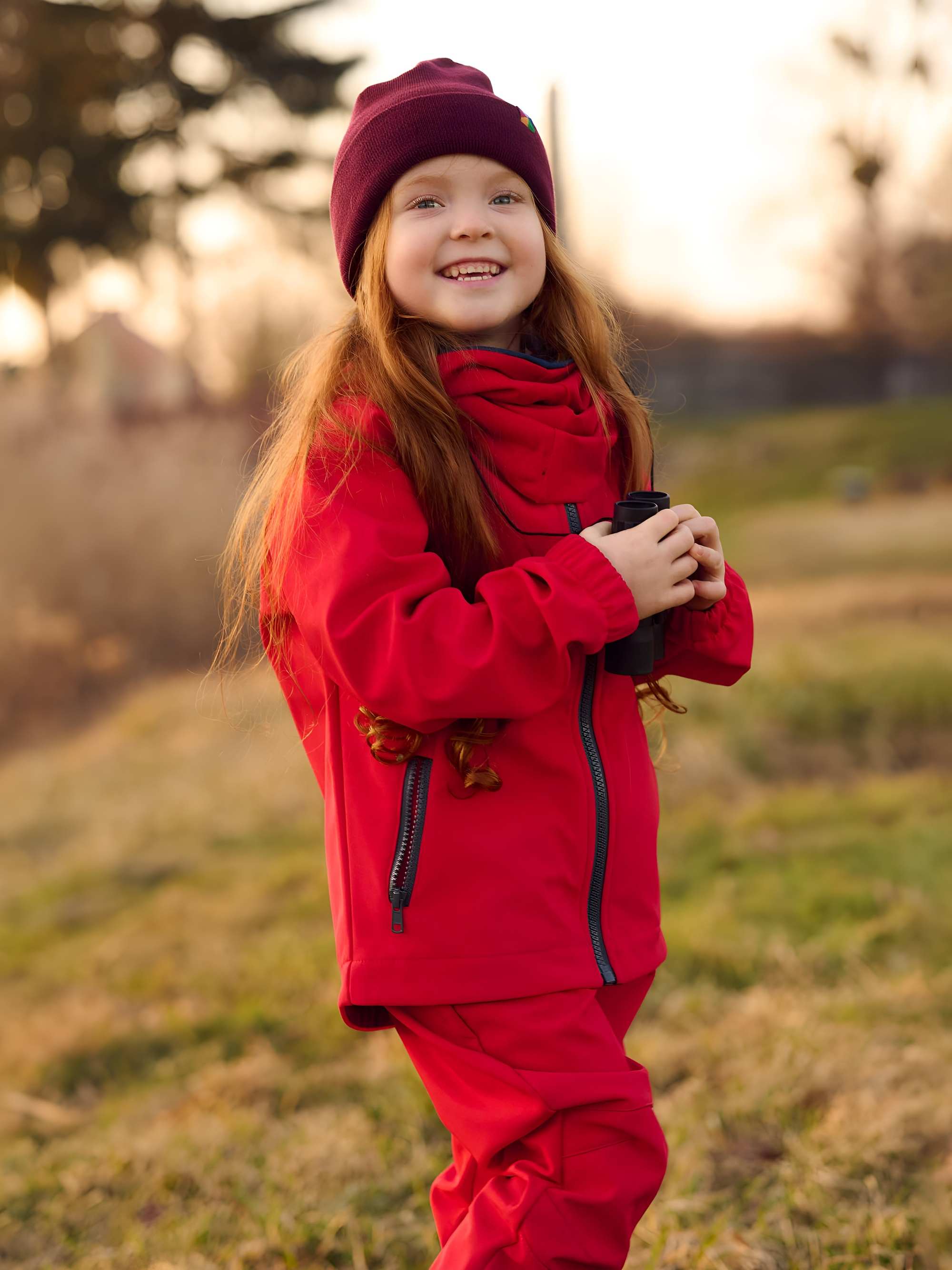 Czerwona kurtka softshell