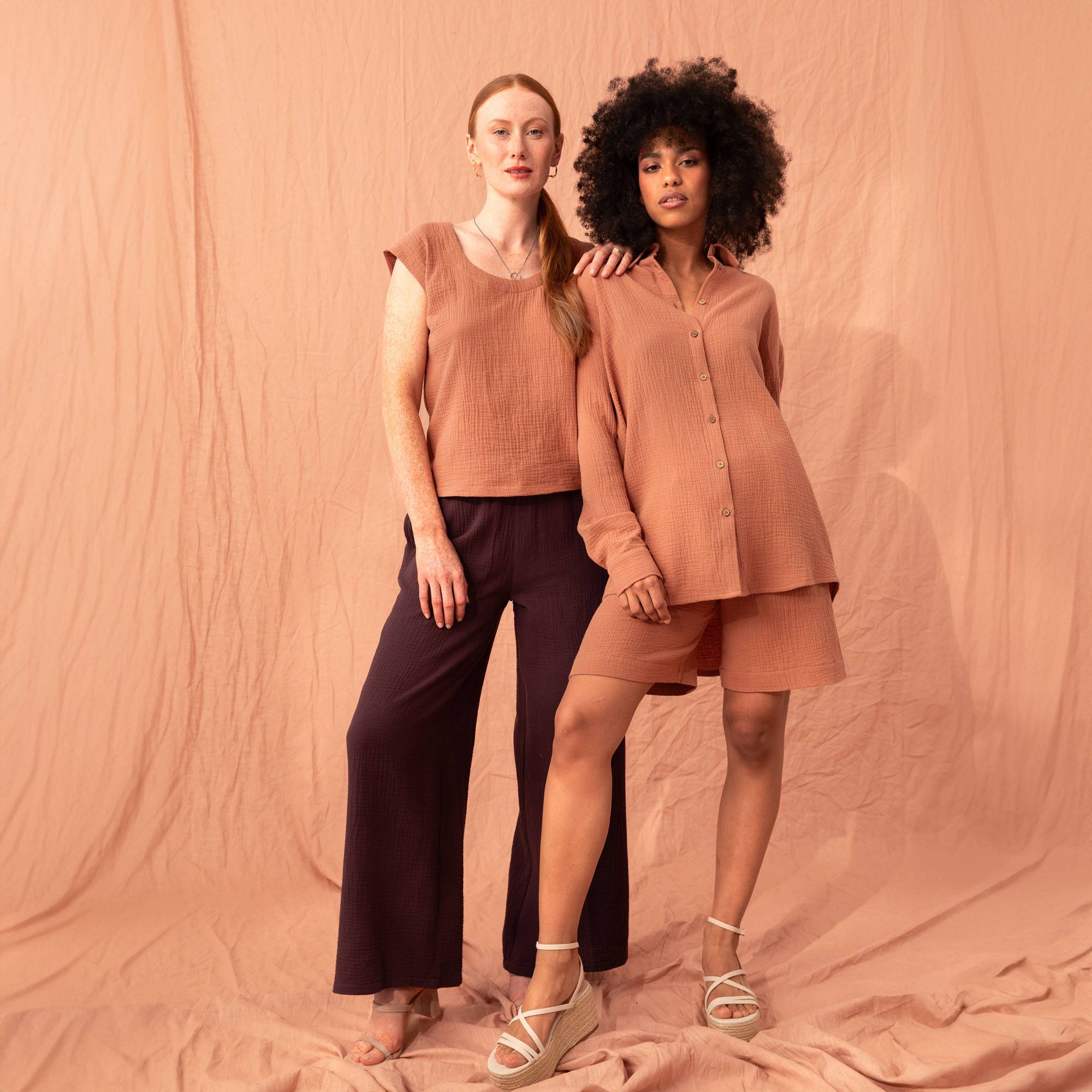 Karmelowa koszula damska muślinowa
