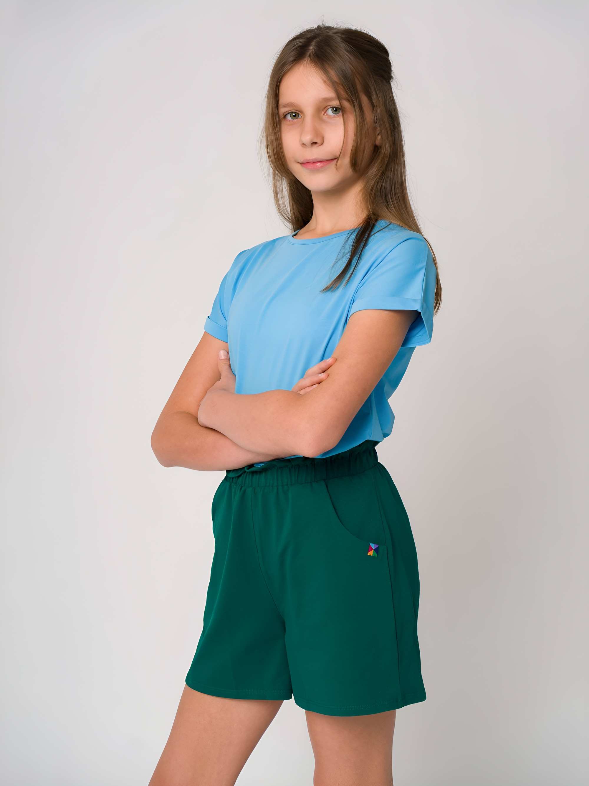 Butelkowozielone spodenki o luźnym kroju Junior