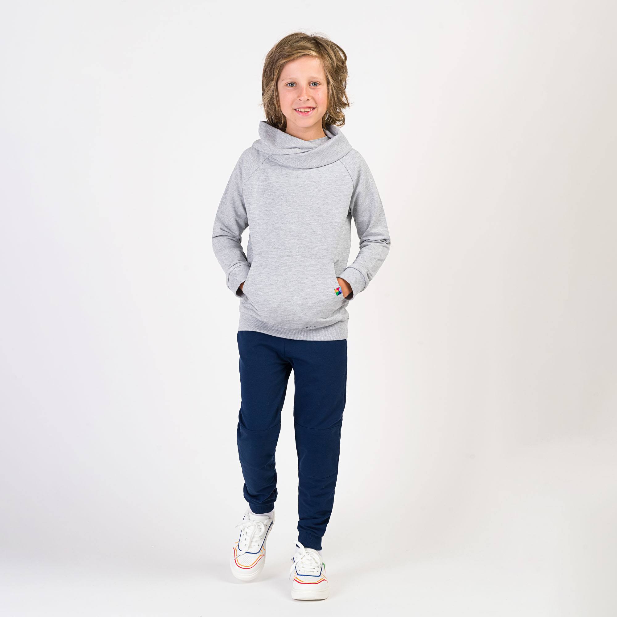 Granatowe spodnie dresowe