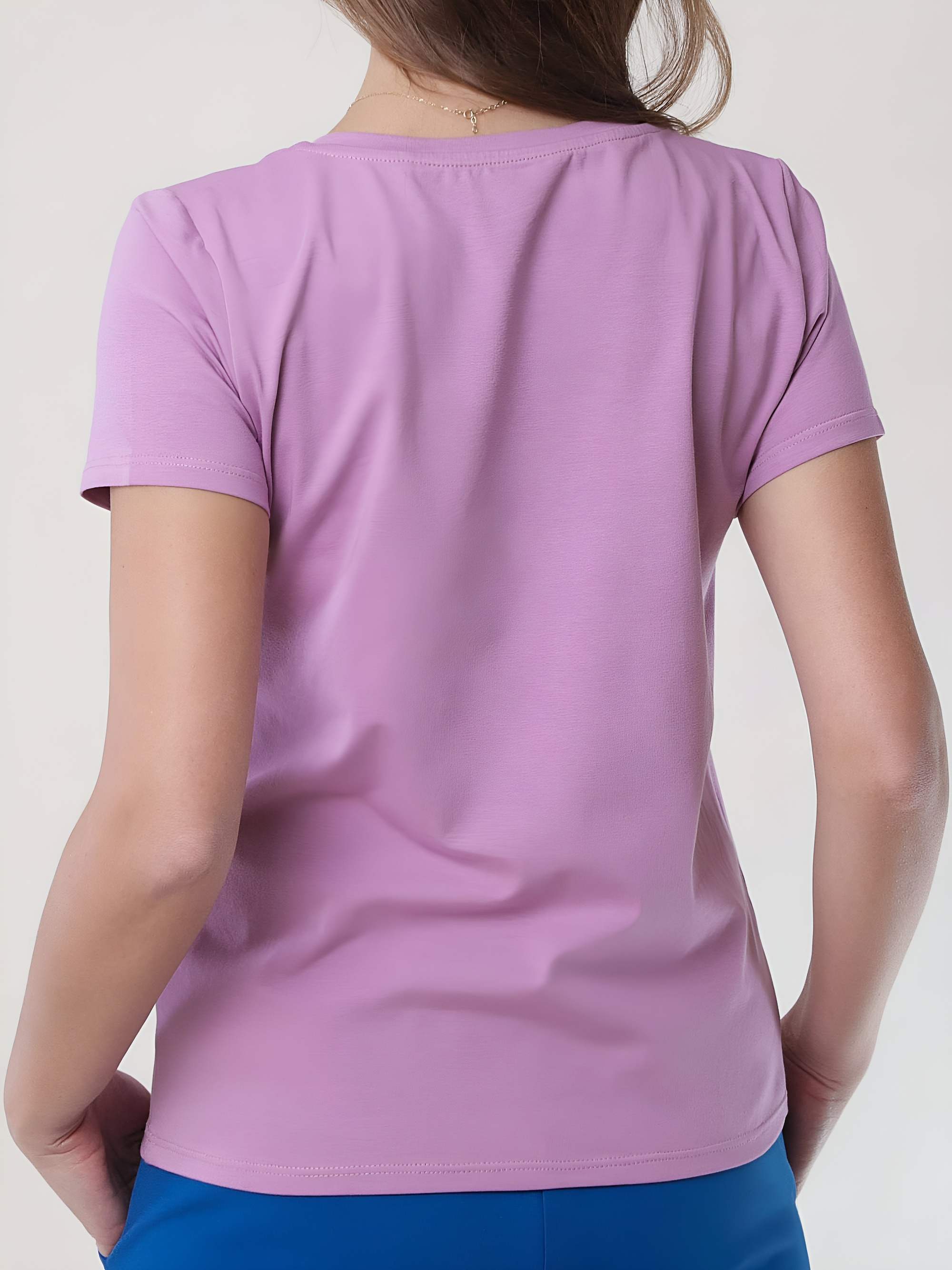 Jasnofioletowy T-shirt damski