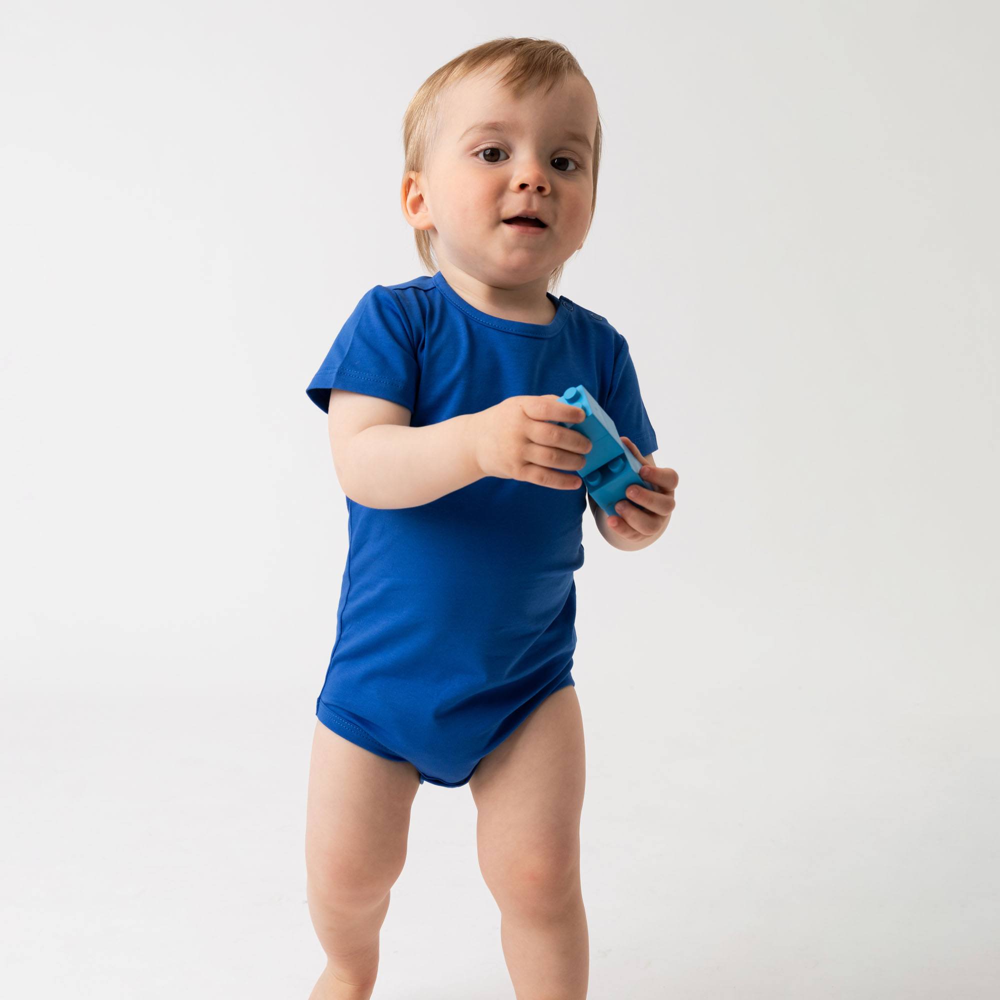 Niebieskie body z krótkim rękawem