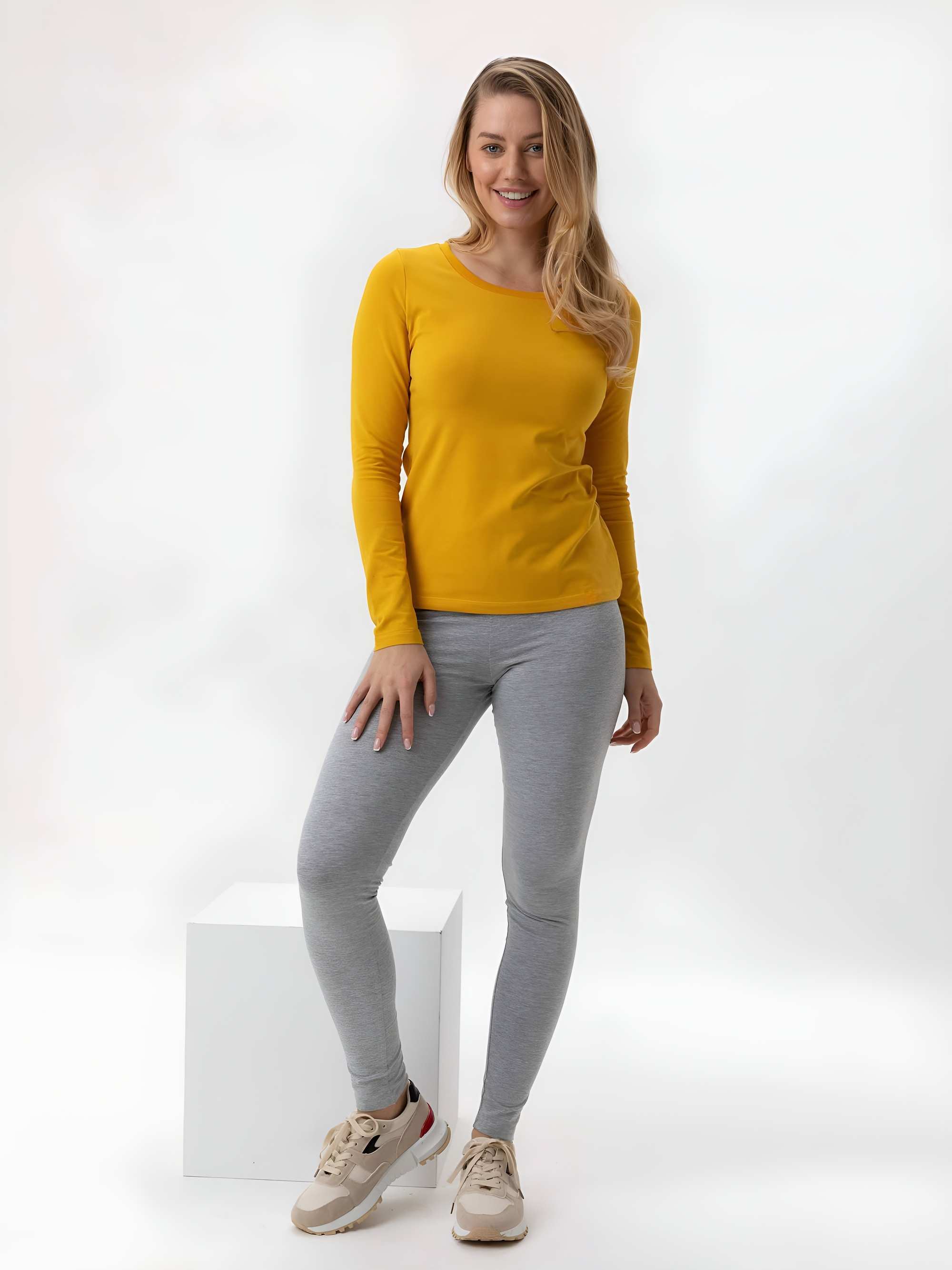 Szare legginsy z gumką w pasie