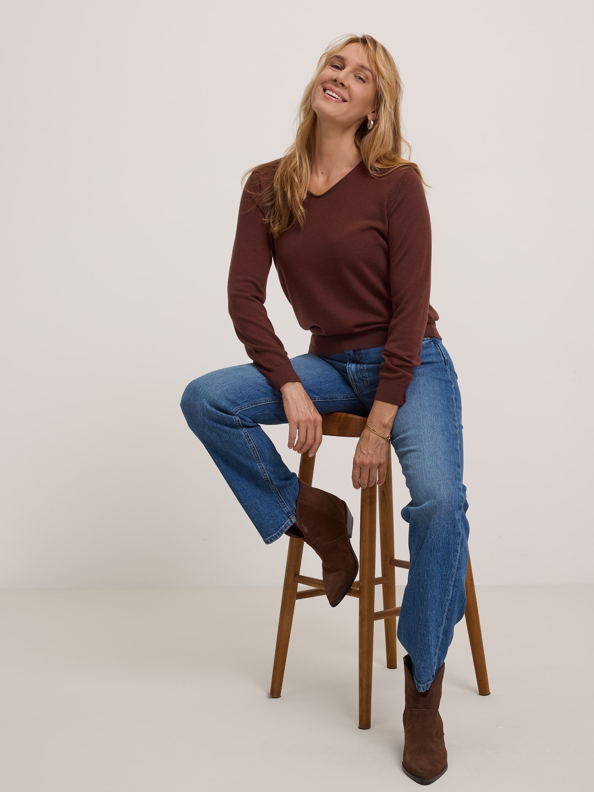 Brązowy sweter z wełny merino damski
