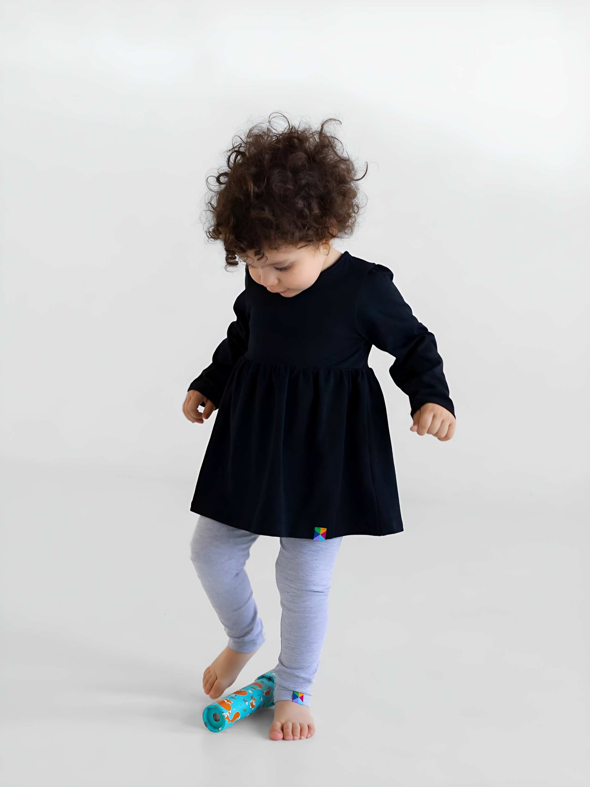 Szare legginsy