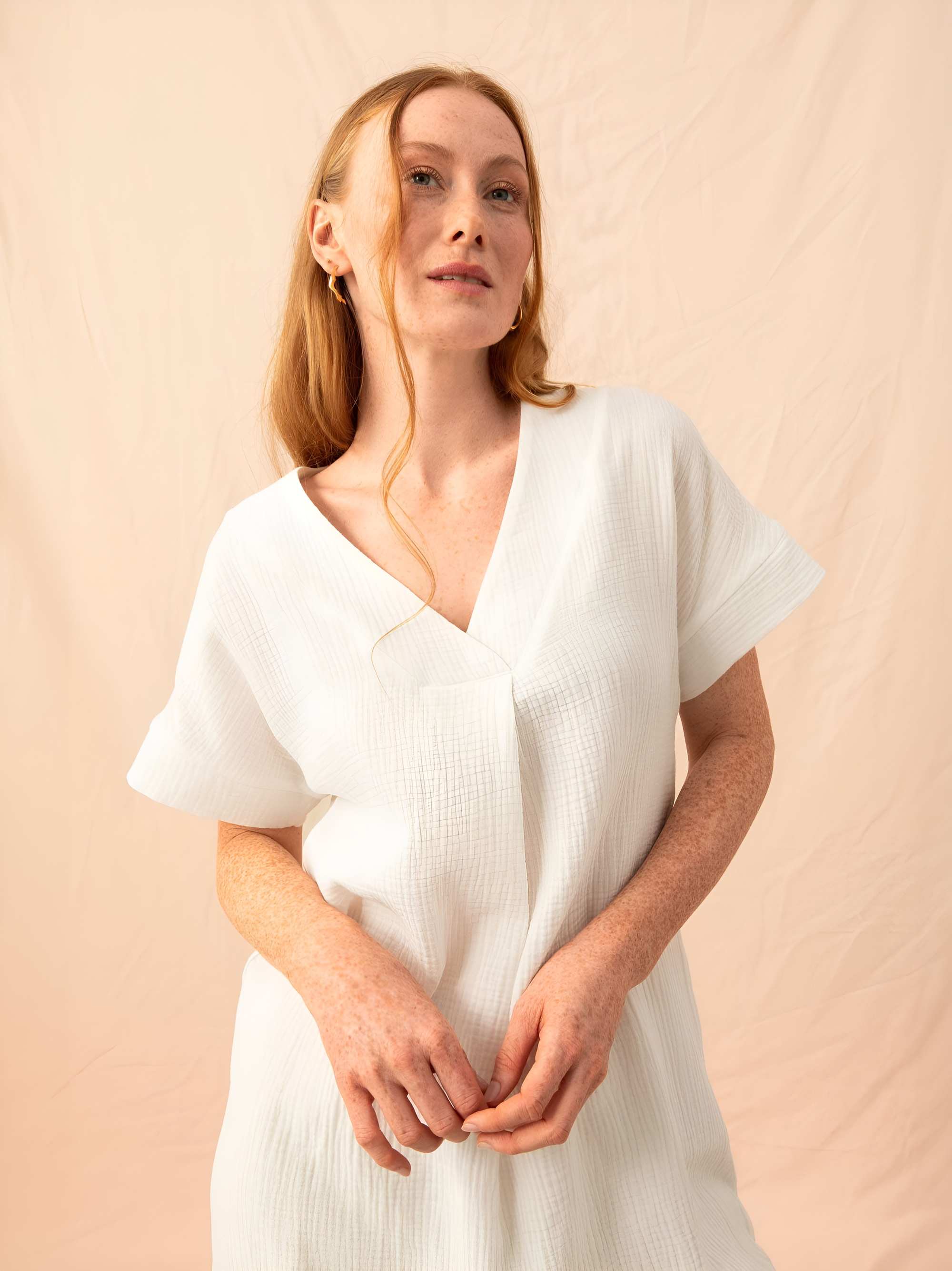 White muslin loose-fitting dress Women