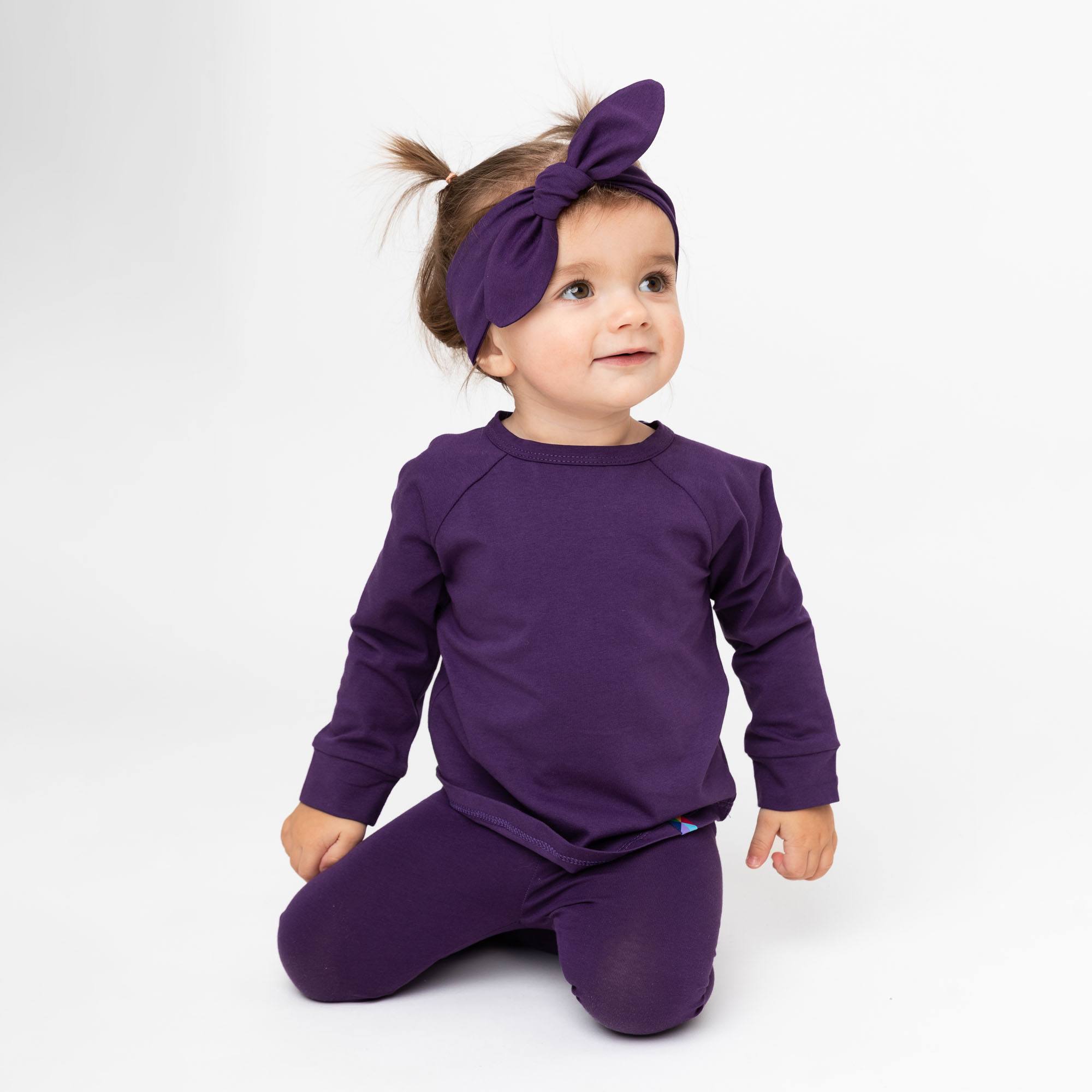 Fioletowe legginsy