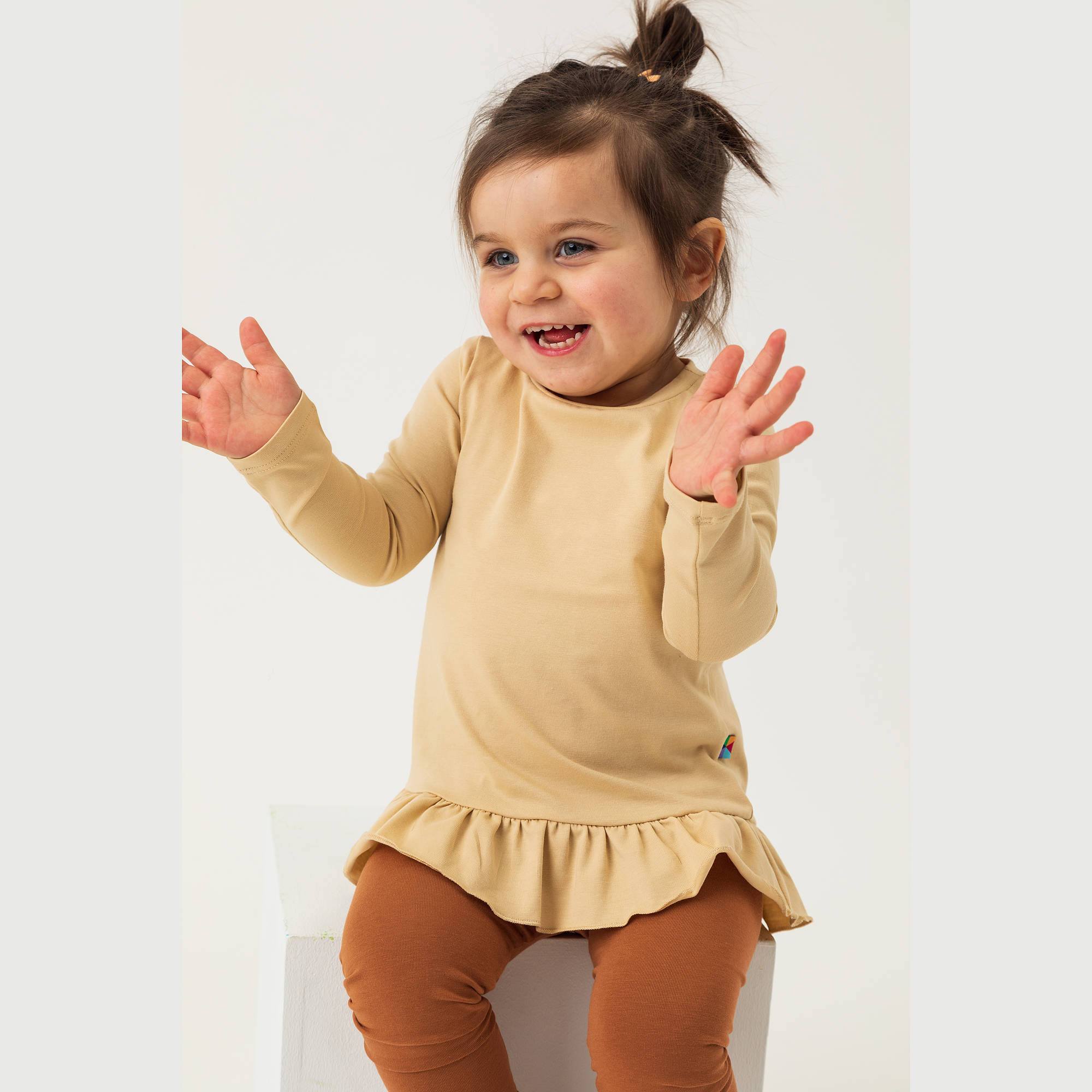 Karmelowe legginsy