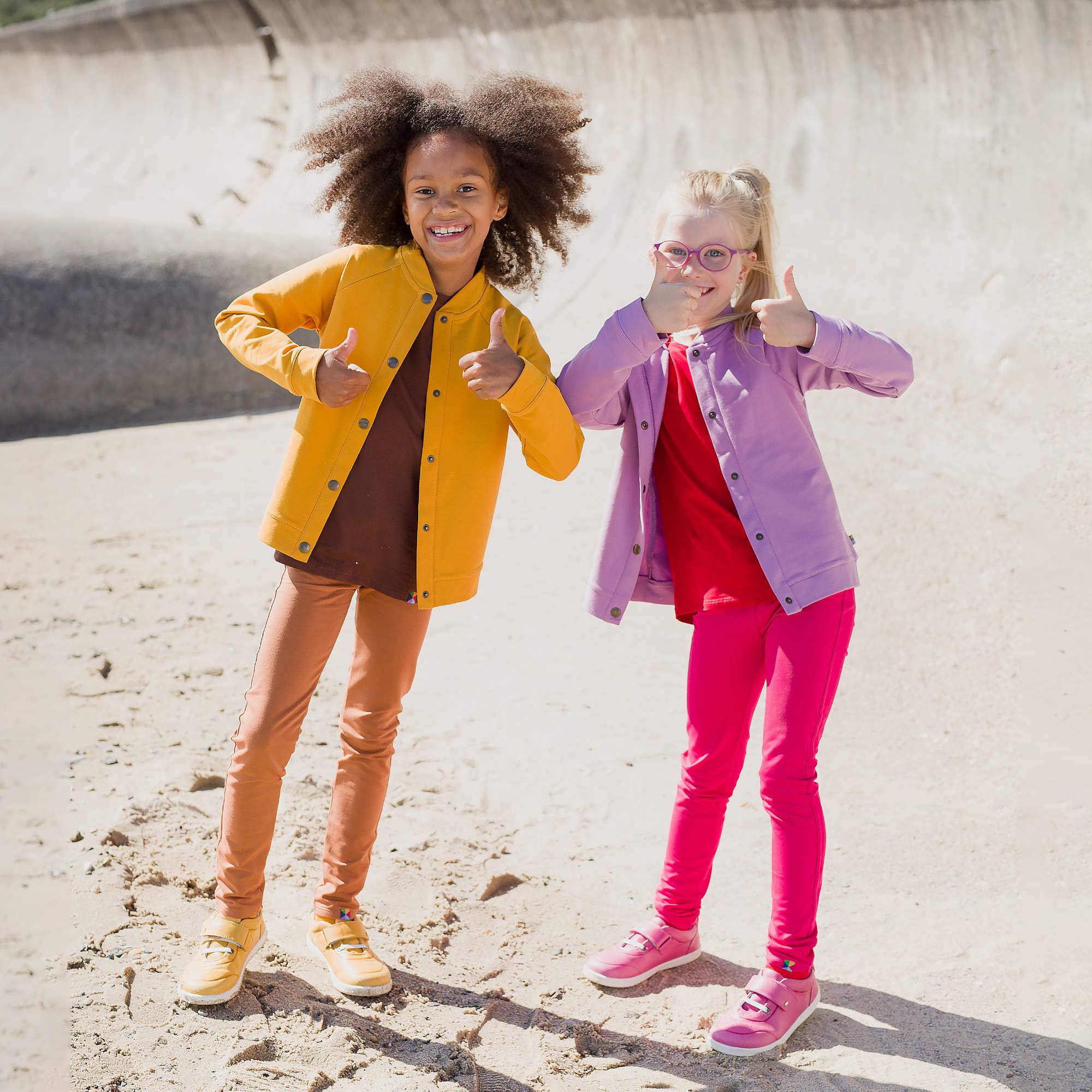 Musztardowa bluza bomber