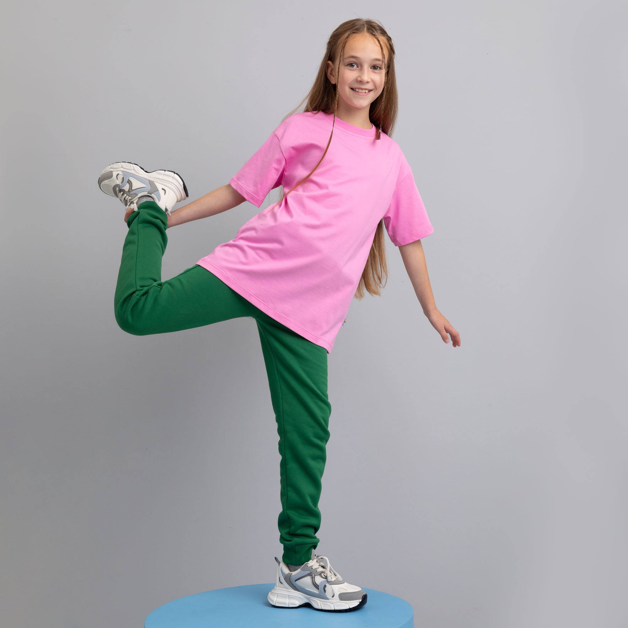Pasteloworóżowy T-shirt oversize Junior