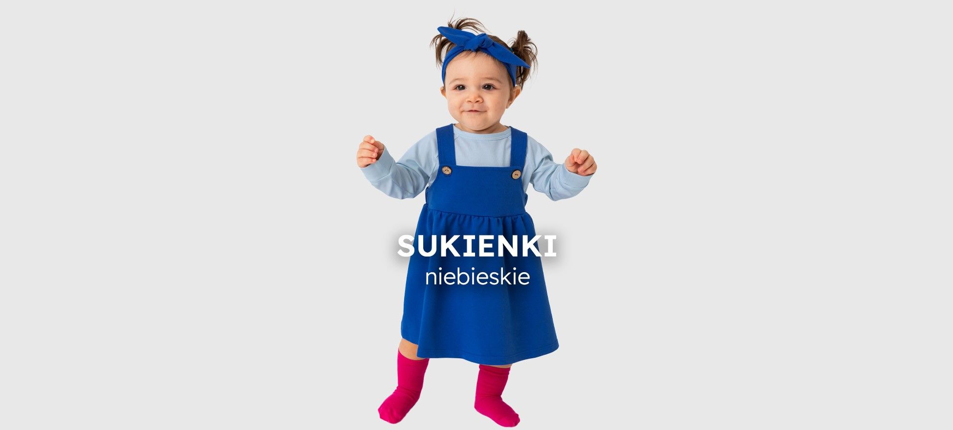 sukieneczka w niebieskim kolorze