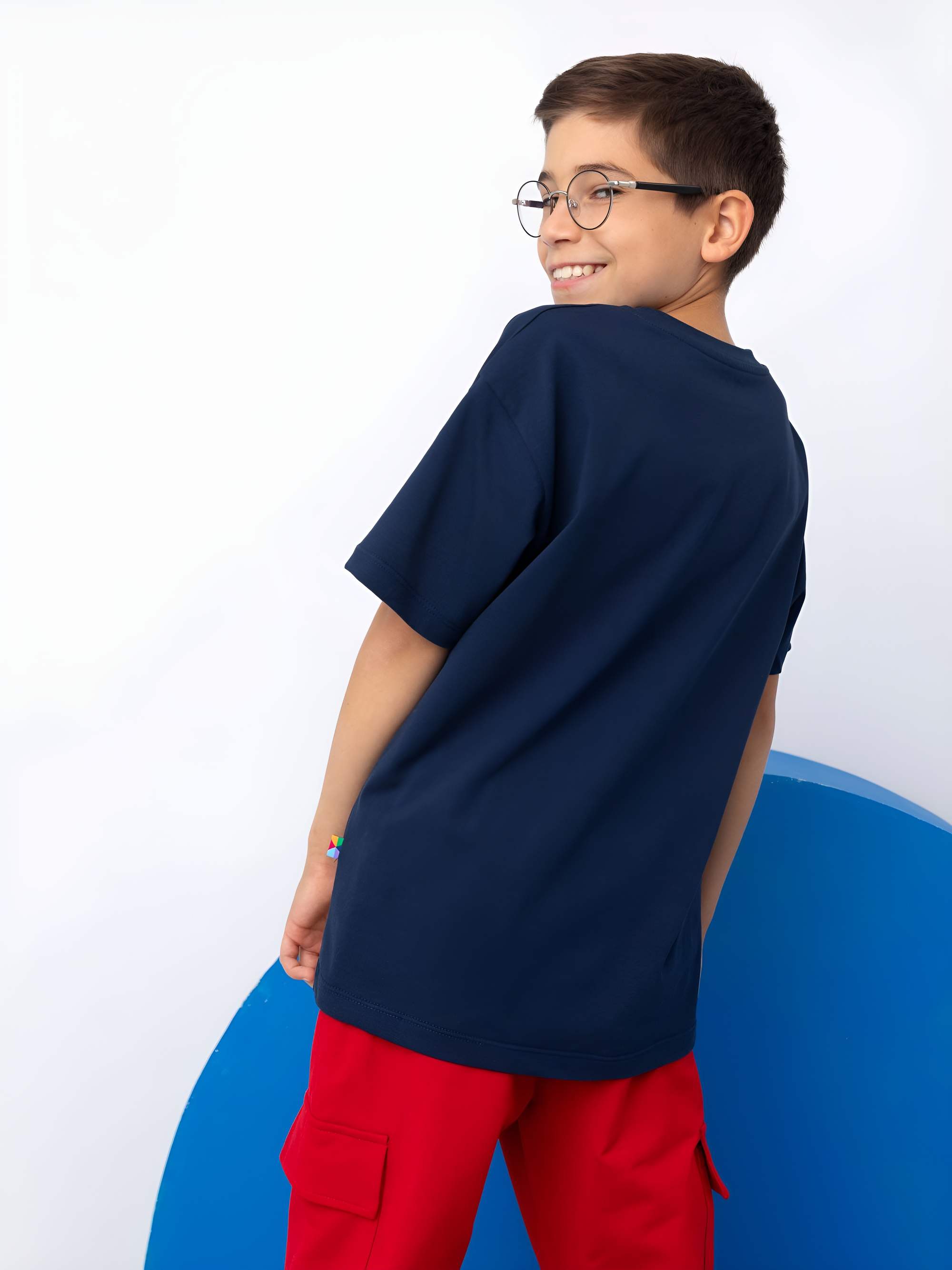 Granatowy T-shirt oversize